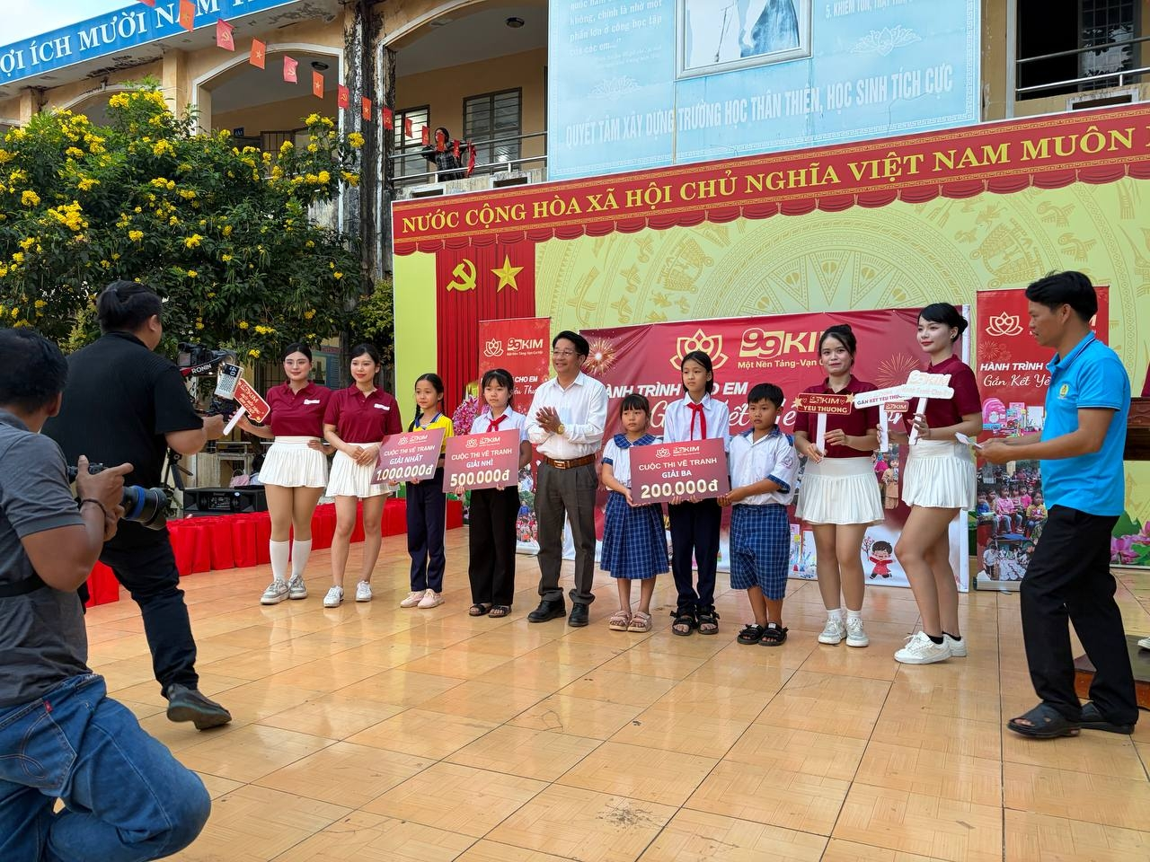 Sự kiện từ thiện Kim99